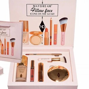 طقم MAYDREAM Pillaw Face..