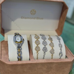 طقم فاخر أناقة متكاملة في صندوق واحد –